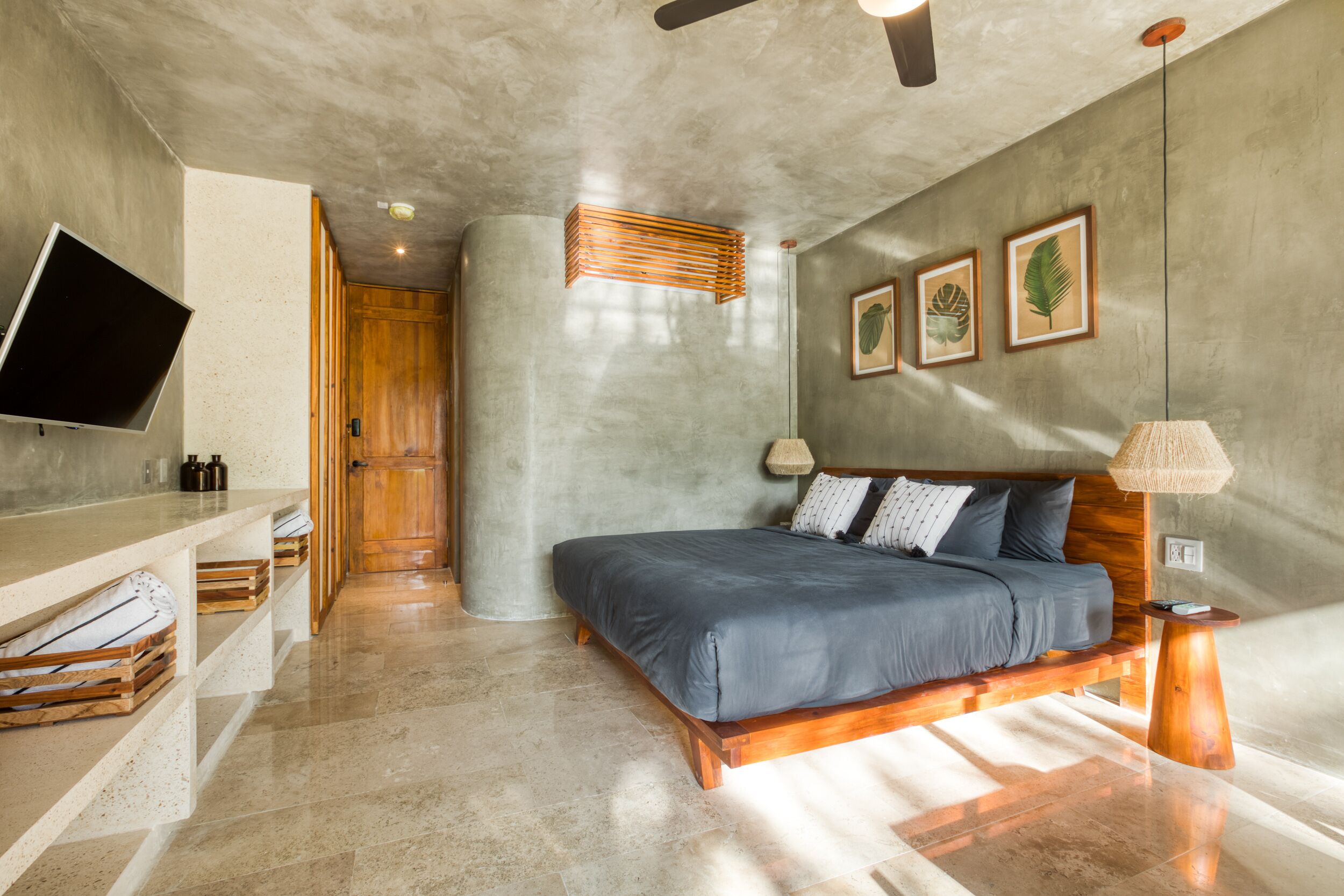 In-room safe, laptop workspace, free WiFi, bed sheets