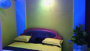 1 habitación, wifi y ropa de cama