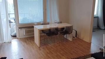 Apartment | Dining