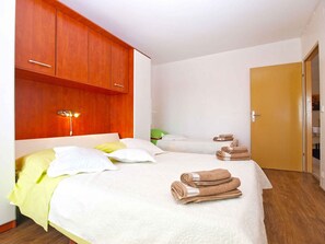 1 bedroom, iron/ironing board, WiFi