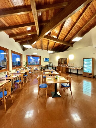 HC Hotel Touring Seniga