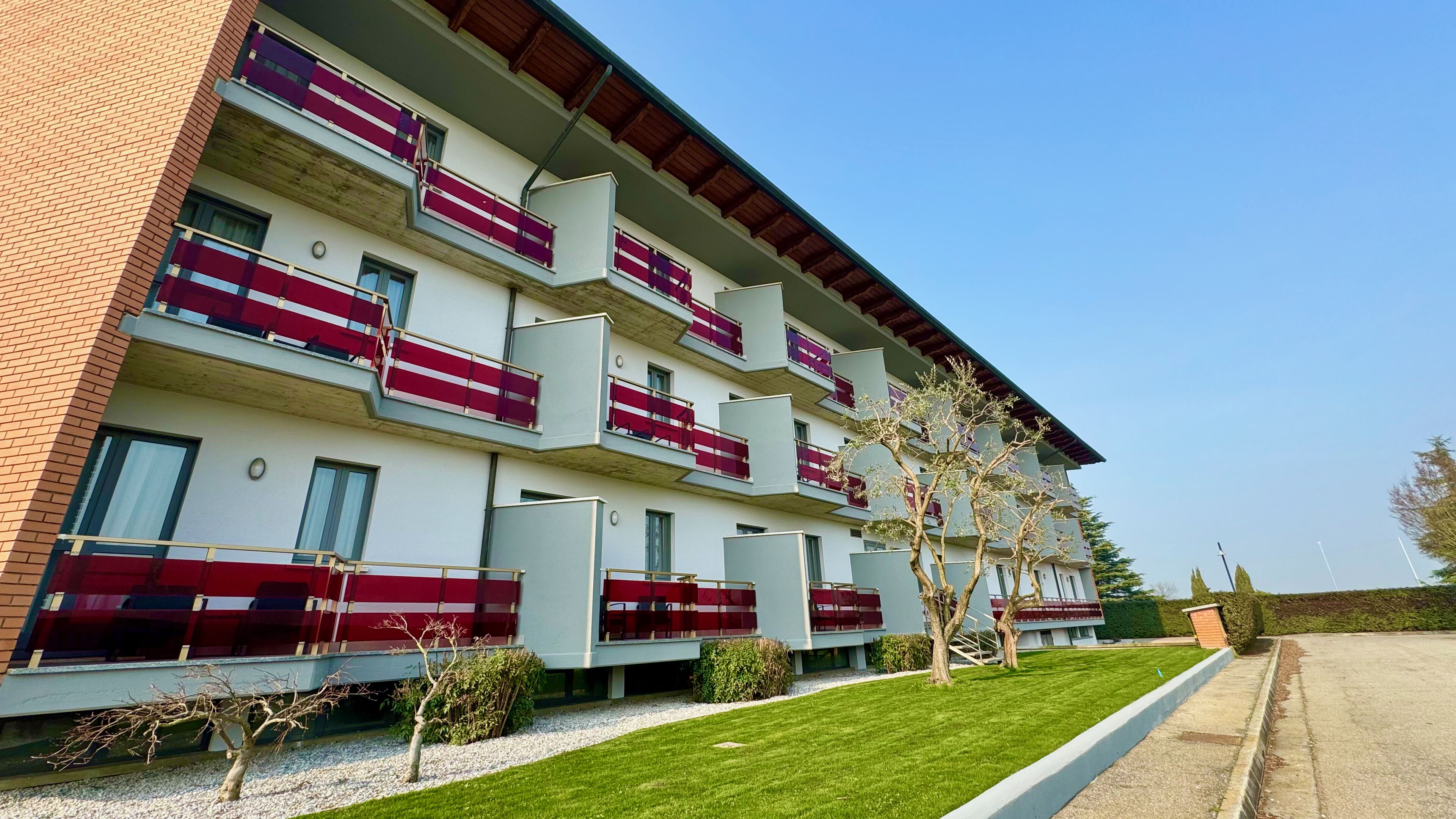 Facciata della struttura