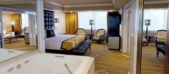 Spacious 2BDR Villa Sleeps 6, only 776 P/N available week of Super Bowl LVIII!! 