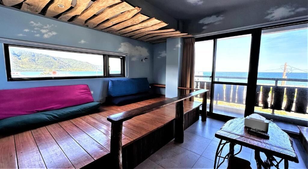 Habitación cuádruple clásica | Wifi gratis y ropa de cama