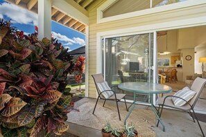 Condo, 2 Bedrooms | Outdoor dining