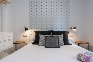 1 chambre, fer et planche à repasser, lit parapluie, Wi-Fi gratuit