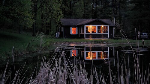 Camp Navarac, a cozy waterfront ski retreat just 6 miles from Bristol Mountain.