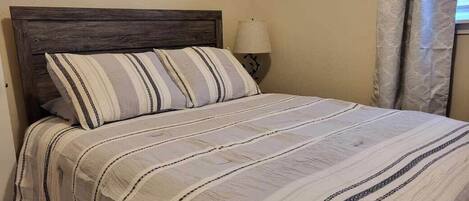 1 chambre, fer et planche Ă repasser, Wi-Fi, literie fournie