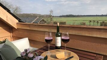 Panorama tweepersoonskamer, uitzicht op tuin | Terras