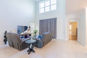 TV, table football - Themed House at Champions Gate w/ Pvt Pool & SPA (Davenport)