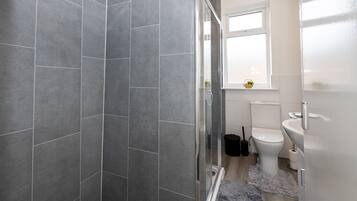 Hus | Badrum | Dusch och handdukar