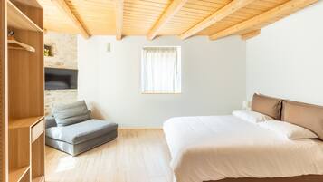 1 camera, ferro/asse da stiro, Wi-Fi, lenzuola