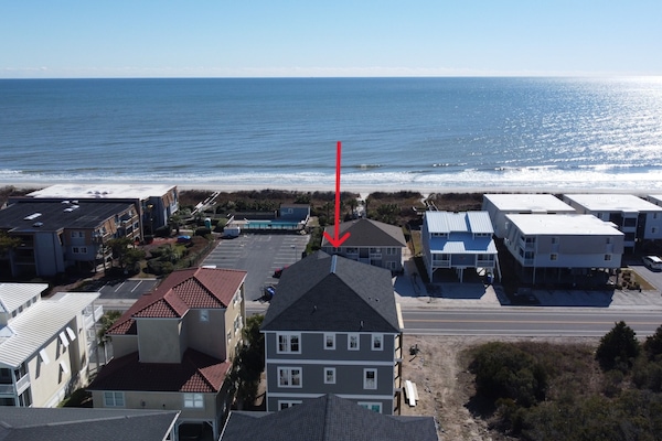 Available June 8 - New 8BR/7.5BA Home with stunning ocean views!