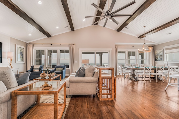 TV connectée, livres, vidéothÚque