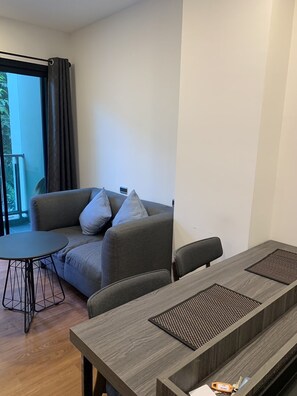 Living area - The Tropical Retreat ,Space condo (Vichit)