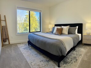 5 bedrooms, iron/ironing board, travel cot, WiFi