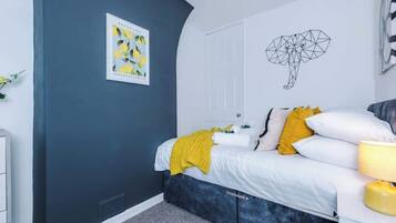2 bedrooms, iron/ironing board, travel crib, WiFi
