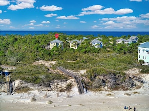 Beach - Family Tides - Dog-Friendly, Resort Pool, 2-min Walk To Beach! (St George Island)