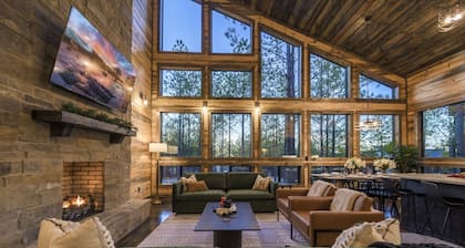 Luxury Basecamp: Fire Pit, Games, Close to Trails