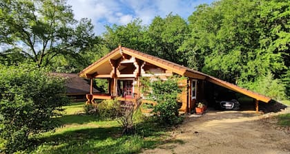 France -  Charmant chalet type nordique 6 pers 40km de Cahors.