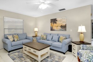 Smart TV - Venice's most hidden vacation gem! (Venice)