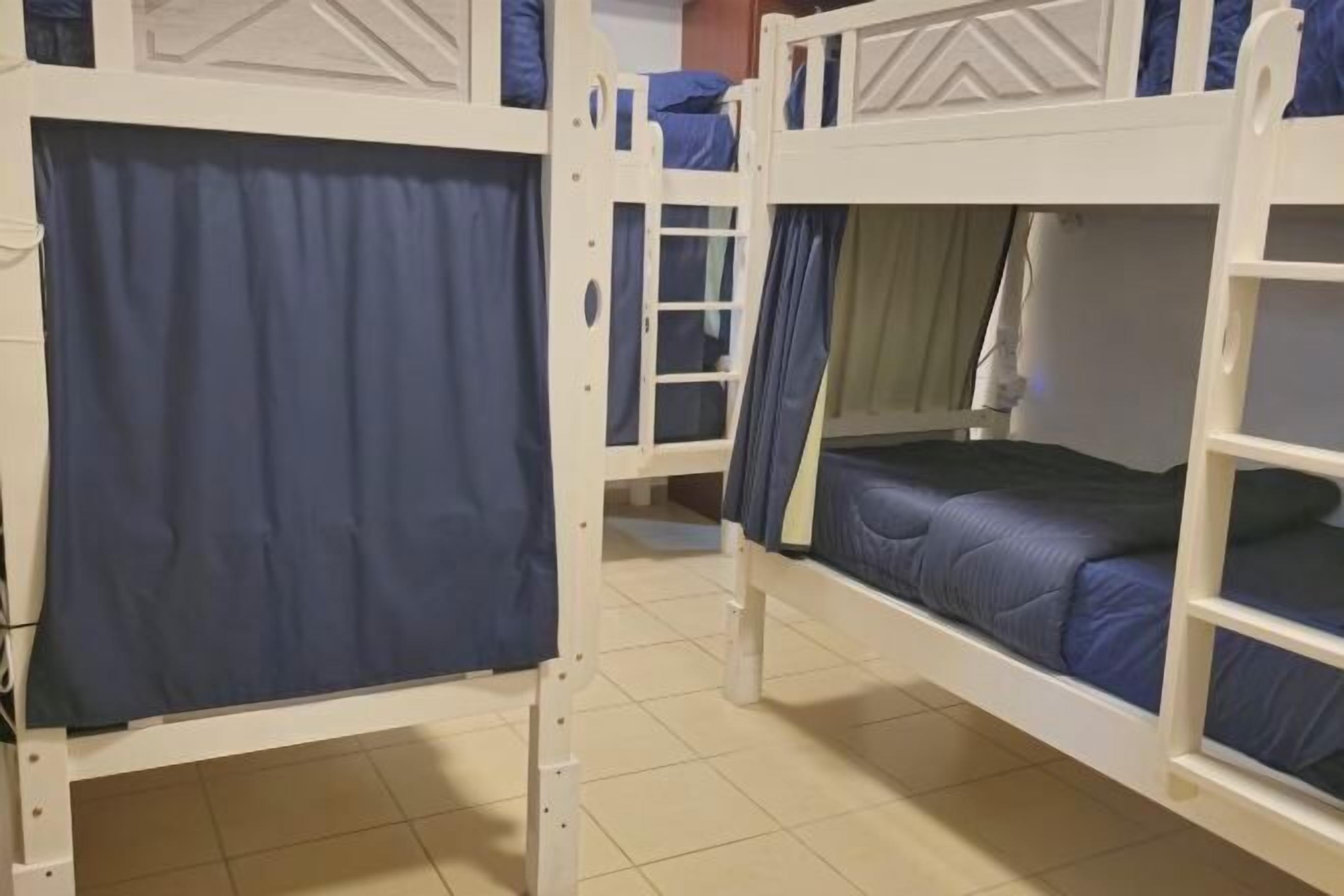 Zimmersafe, individuell dekoriert, individuell eingerichtet