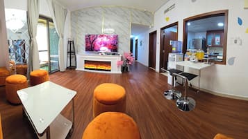 Televisión LED, Netflix, servicios de streaming y impresora