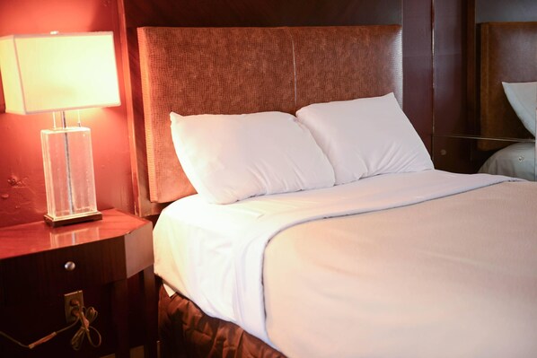 Free WiFi, bed sheets