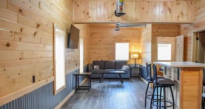 1BR Apartment Space On Salmon River in Pulaski NY