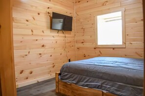 1 bedroom, free WiFi, bed sheets - Riverview Unit 3 Apartment in Pulaski NY (Pulaski)