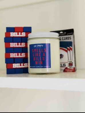 Asciugacapelli, asciugamani, sapone, shampoo