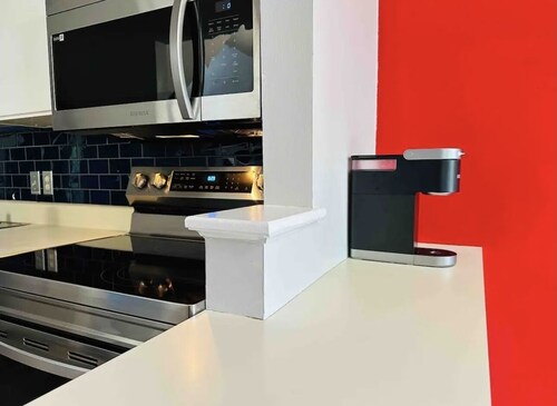 Cozy Two-Bedroom Bills themed Getaway💙♥️