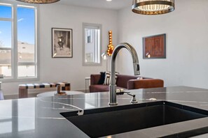 Interior - Private Rooftop Retreat – Nashville Hideaway (Nashville)