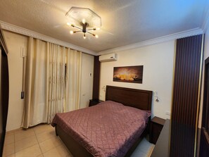 1 bedroom, iron/ironing board, WiFi, bed sheets - Elegant and modern cosy apartment  (Amman)