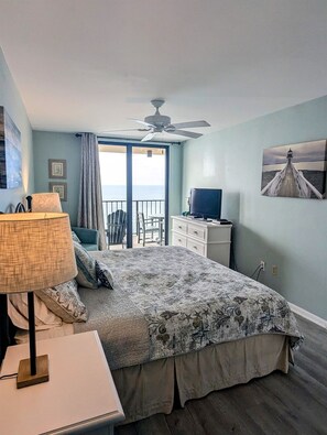 2 室のベッドルーム、アイロン / アイロン台、WiFi (無料)、ベッドシーツ