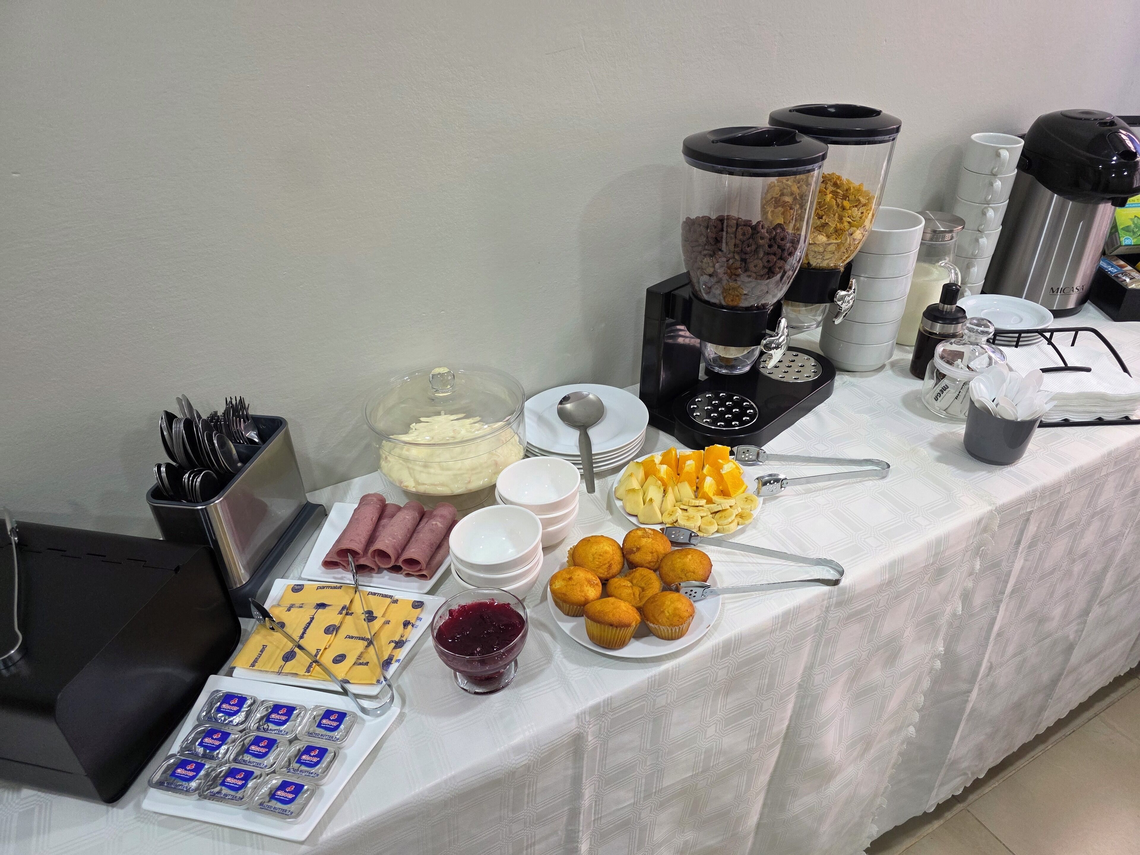 Breakfast buffet