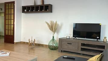 TV, books, stereo