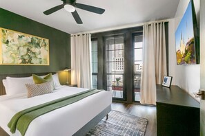 2 habitaciones, tabla de planchar con plancha, wifi y ropa de cama