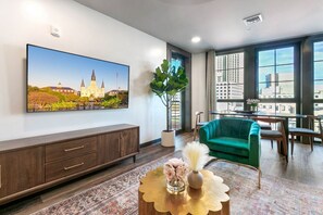 TV