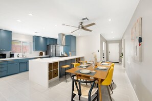 Fridge, microwave, oven, stovetop - Desert Pool Home w/ Private Pool, Game Room & Fenced Yard, Sleeps 8 (Desert Hot Springs)