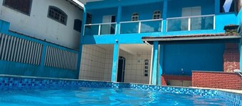 Casa pé na Areia a 50m do mar Piscina Grande, Casa Para Famílias até 20 Pessoas