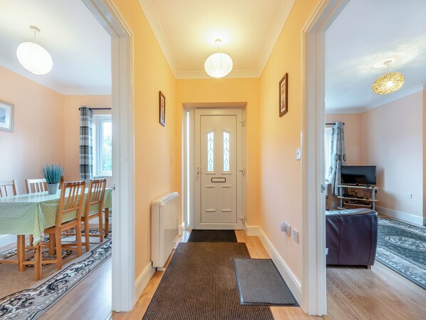 Interior - Ffynnon Dewi - UK45909 (Martleytwy, near Narberth)