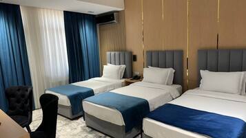 Kolmen hengen standard-huone, 3 makuuhuonetta | Egyptinpuuvillaiset lakanat, ylelliset vuodevaatteet