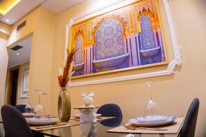 Dining - La Ola Del Mar (Tanger)