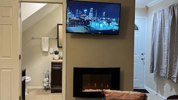 1 soverom, strykejern/-brett, wi-fi (inkludert) og sengetøy