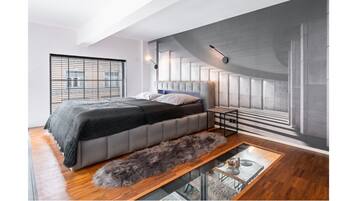 2 bedrooms, desk, free WiFi, bed sheets