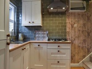 Dishwasher - Forget-Me-Not Cottage (Pickering)