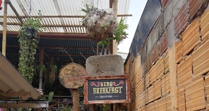 Bareque hostal