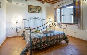2 habitaciones, wifi gratis y ropa de cama 