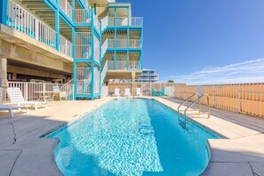 Outdoor pool - COZY CONDO ~ Steps away from the beach! Perfect for families and groups! (Gulf Shores)